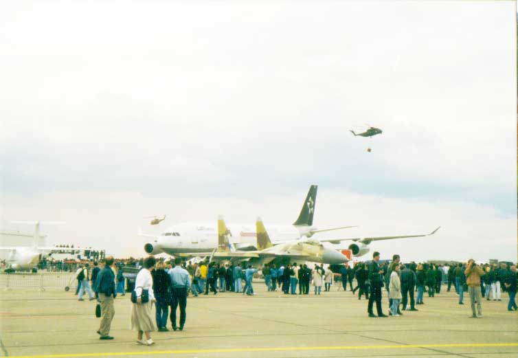 Sukhoi SU-27 / CH-53