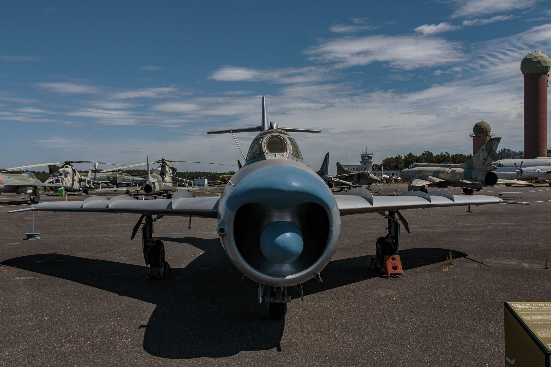   Mikojan Gurewitsch MiG-17 PF