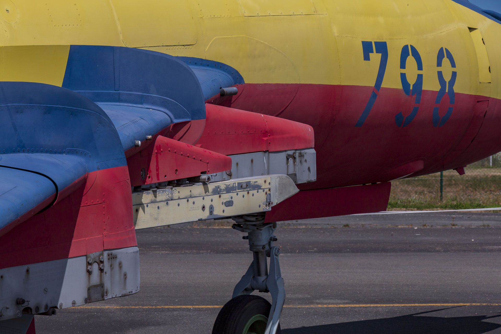 Suchoi Su-22 M-4 25+44, ex 798 