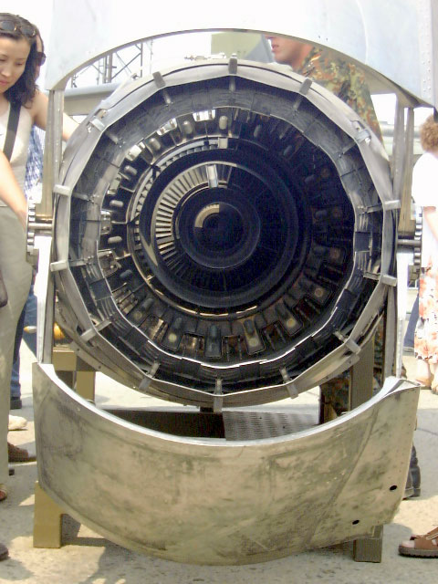 Tornado Triebwerk mit Schubumkehr Turbo-Union RB199