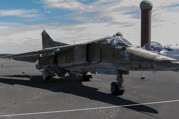 Mikojan Gurewitsch MiG-23 BN 20–51, ex 710 